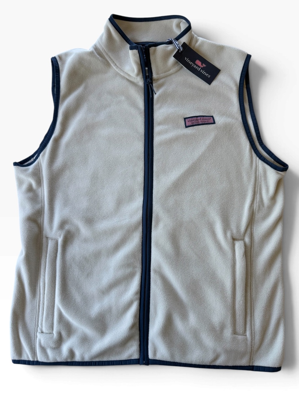Vineyard Vines Men’s Cream Harbor Fleece Vest size Medium new with tags